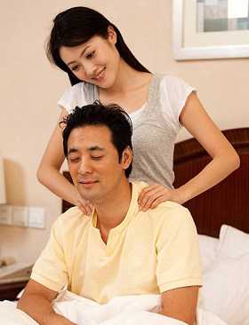 Đệm massage toàn thân thế hệ mới với 8 viên bi mát xa, ghế mát xa Nhật Bản 4 bi