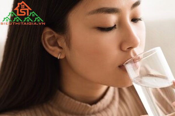 Những Sai Lầm Khi Chăm Sóc Da Nhạy Cảm Mùa Hè