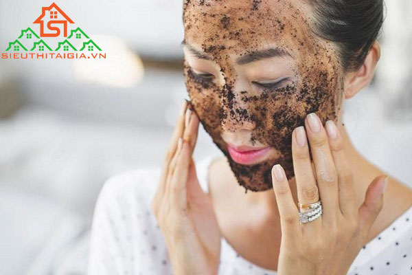 Các Mẹo Dưỡng Ẩm Cho Da Khô Nhạy Cảm Trở Nên Mềm Mịn