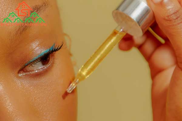các bước skincare cho da dầu mụn ẩn