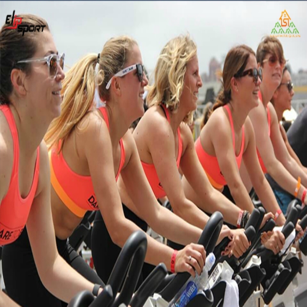 Nên mua xe đạp tập thể dục tại nhà có yên hay không yên?