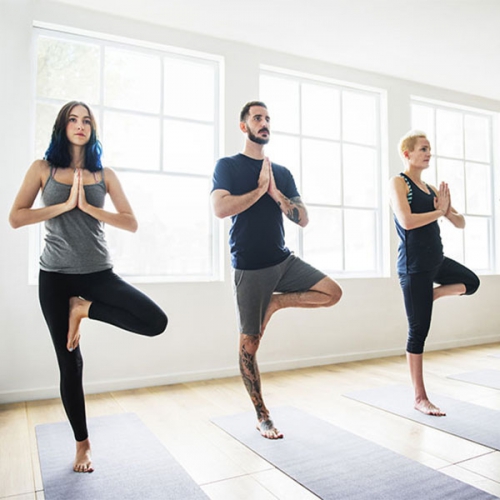 10 bài tập yoga chữa thoát vị đĩa đệm hiệu quả bất ngờ