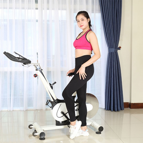 Phái Nữ Thường Xuyên Đạp Xe Có To Chân Không?