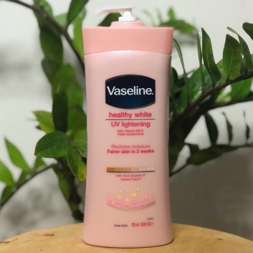 Vaseline màu hồng có tác dụng gì? Các loại dưỡng thể mùa đông