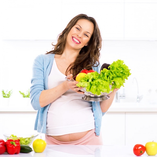 Bầu ăn lá mơ được không và ảnh hưởng gì sinh sản không?