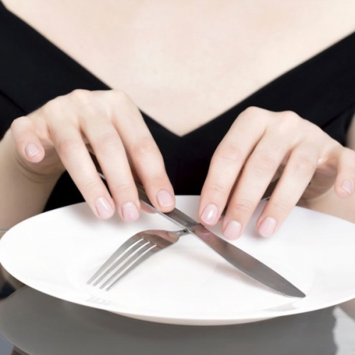 Nhịn ăn trưa và tối có giảm cân không? Cách nhịn ăn đúng